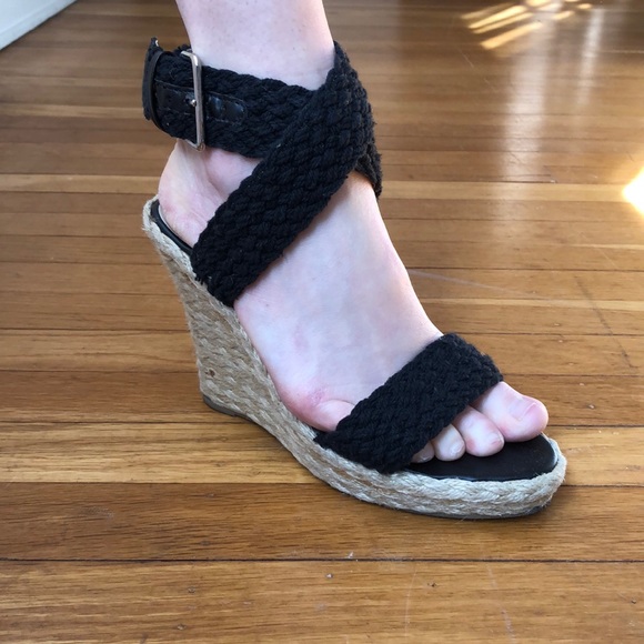 NYLA ‘Colby’ Woven Espadrilles / Black - Picture 2 of 5